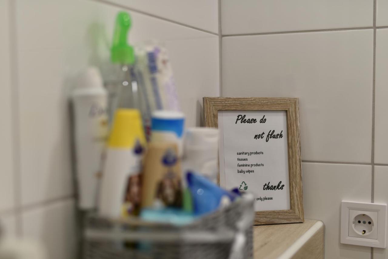 Kiralykut 1 Apartman - Ingyen Parkolas, Bicajok, Ac Szekesfehervar Ngoại thất bức ảnh