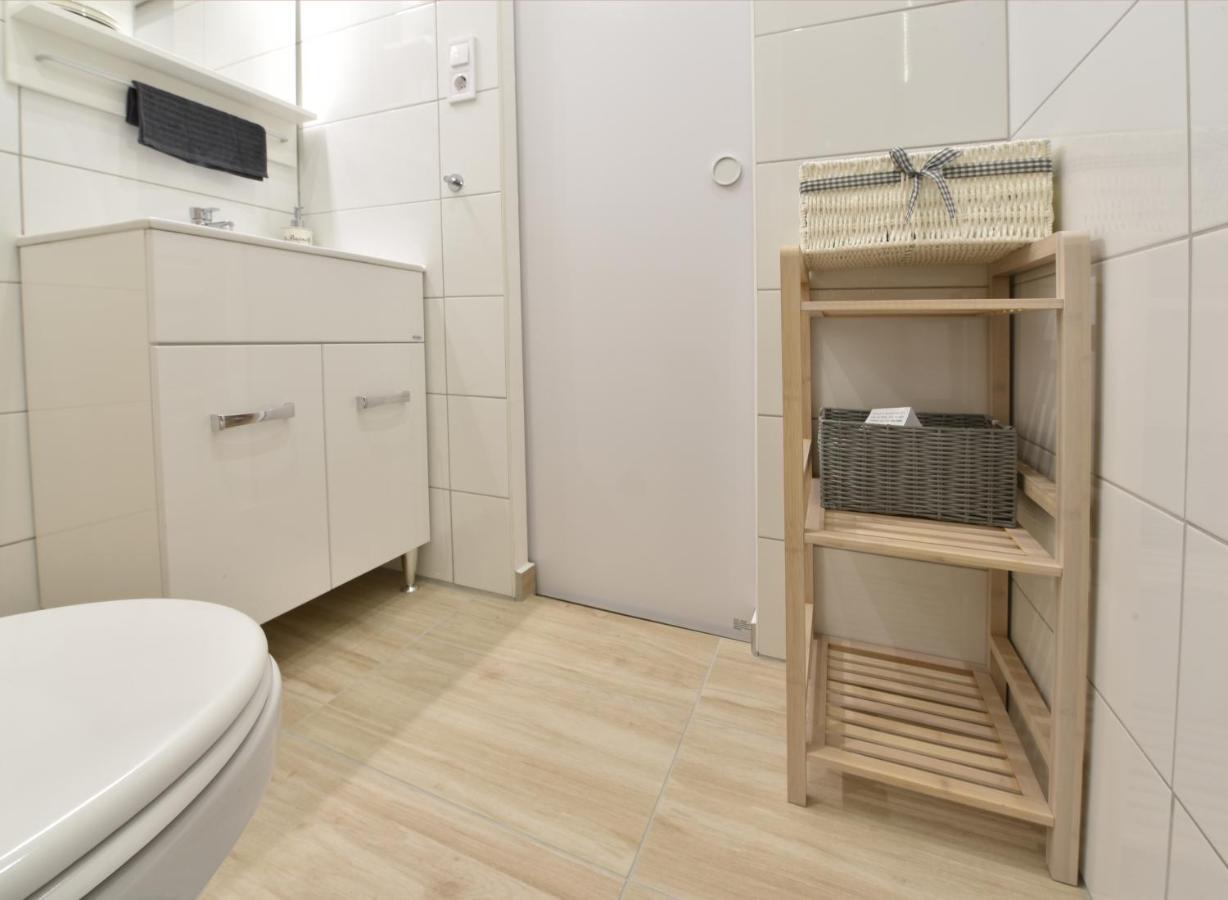 Kiralykut 1 Apartman - Ingyen Parkolas, Bicajok, Ac Szekesfehervar Ngoại thất bức ảnh